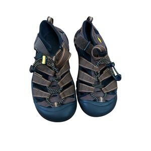 KEEN Kids Newport H2 Closed Toe Hybrid‎ Fisherman Sandal, Brown sz 3 youth